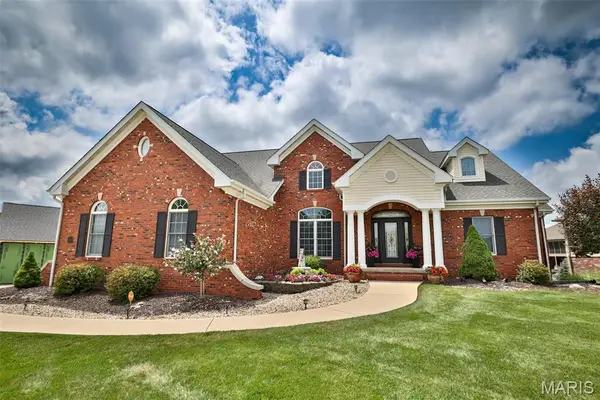 101 Waterfall Court, Glen Carbon, IL 62034
