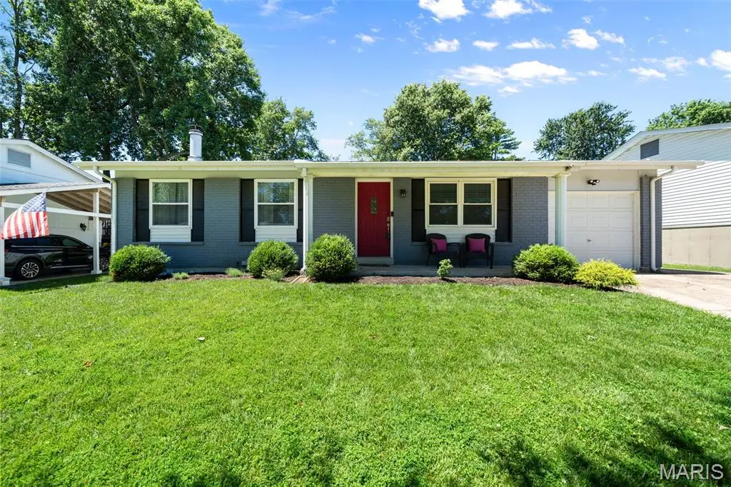 2431 Wesington Drive, Maryland Heights, MO 63043 - #1