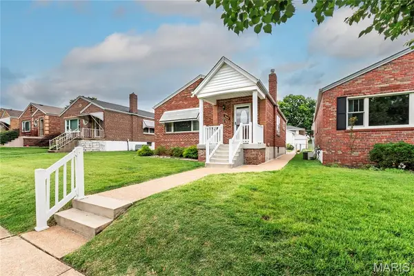 5644 Marquette Avenue, St Louis, MO 63139