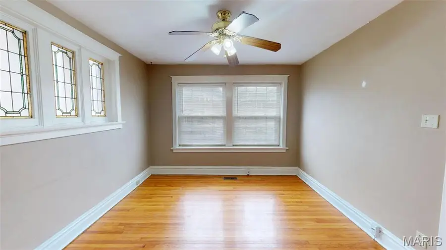 4614 Shenandoah Avenue, Saint Louis, MO 63110 - #3