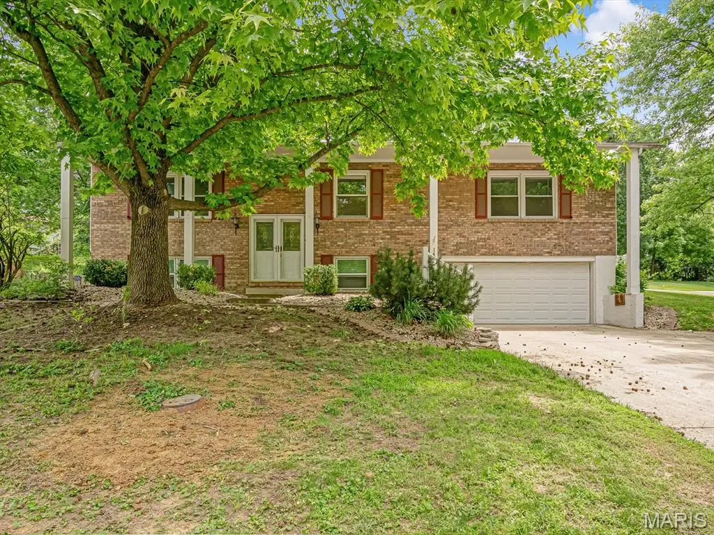 149 Glenwood Drive, Glen Carbon, IL 62034 - #1