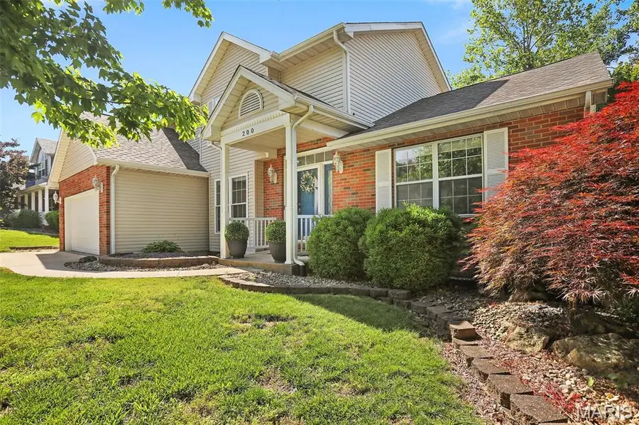 200 Nicole Court, Glen Carbon, IL 62034 - #2