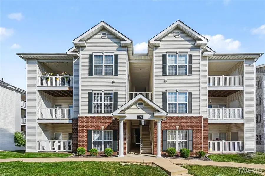 35 Kassebaum Lane #205, Saint Louis, MO 63129 - #2