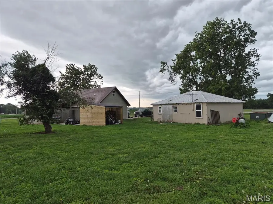 729 N 2650th, Ursa, IL 62376 - #2