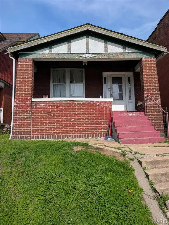 4113 Nebraska Avenue, St Louis, MO 63118