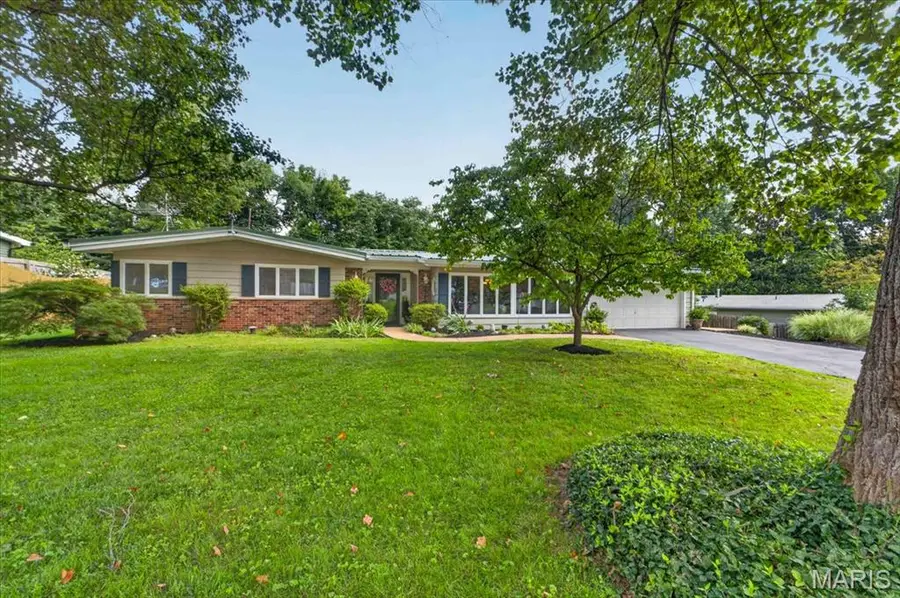 2517 Trossock Lane, Saint Louis, MO 63122 - #2