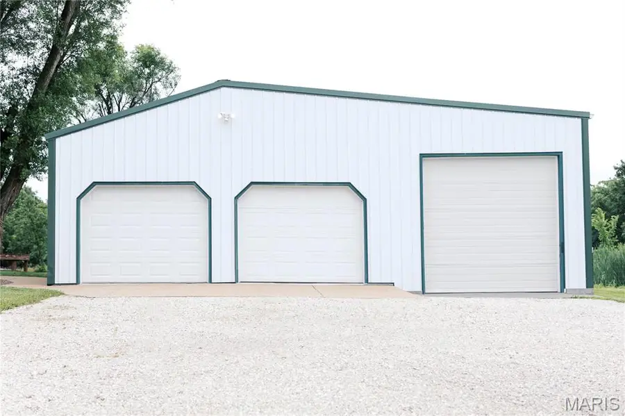 660 County Road 621, Linn, MO 65051 - #2