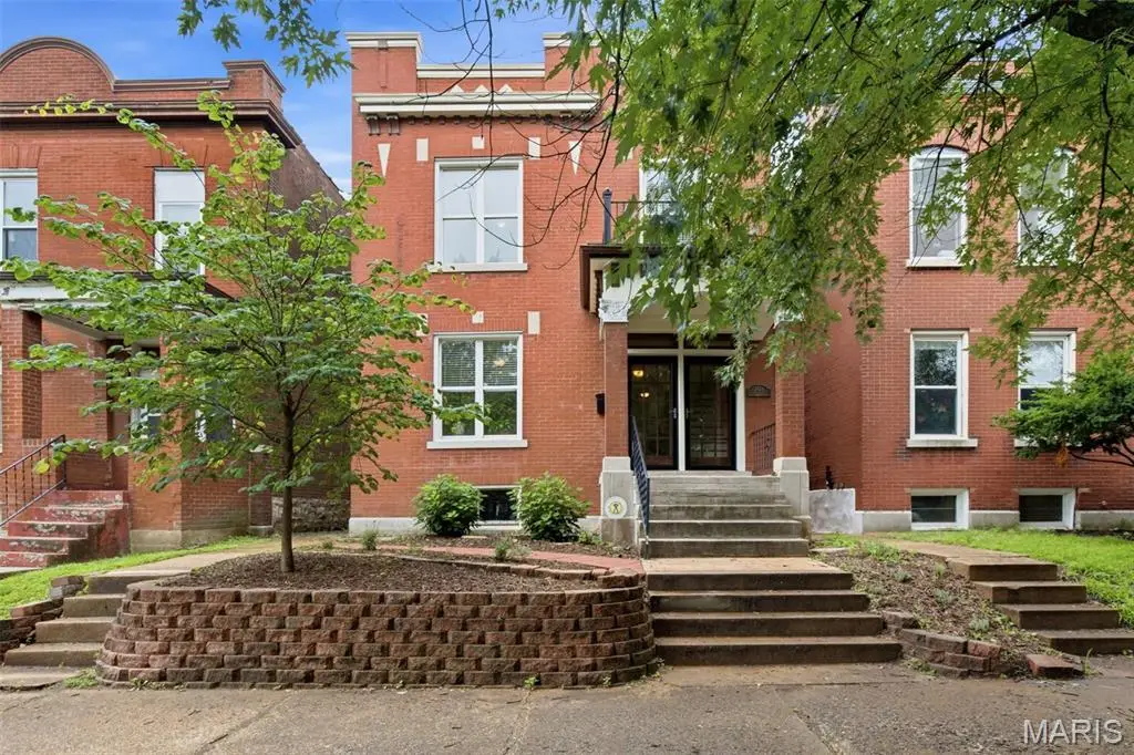 3426 Utah Street, Saint Louis, MO 63118 - #1
