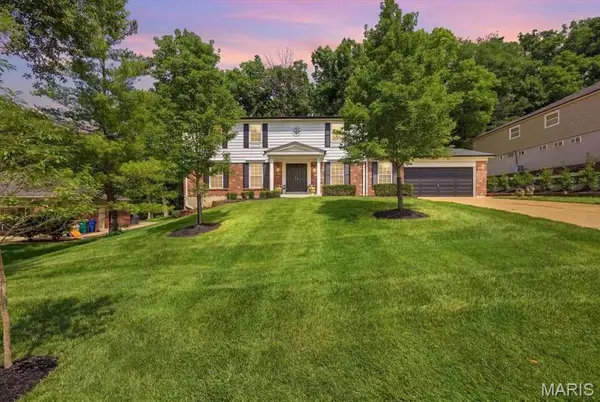 Address Withheld By Seller, Des Peres, MO 63131