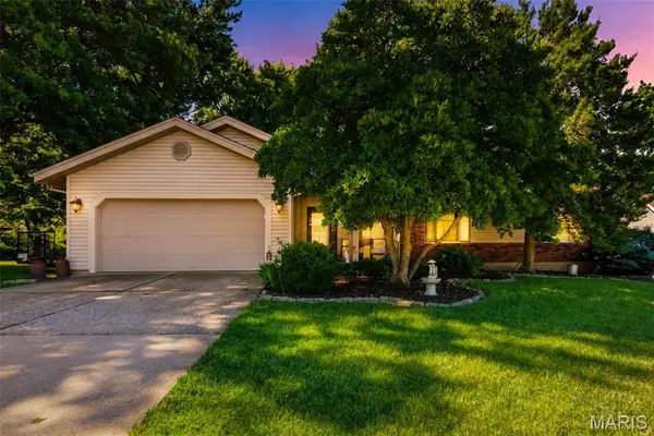 14 Minden Court, St Charles, MO 63301