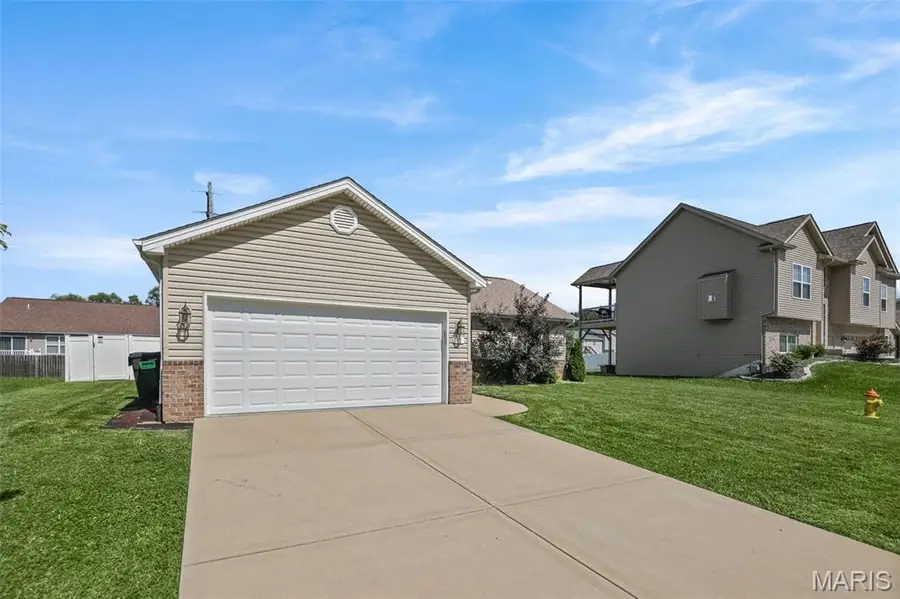 18 Del Ray Drive, Fairview Heights, IL 62208 - #3
