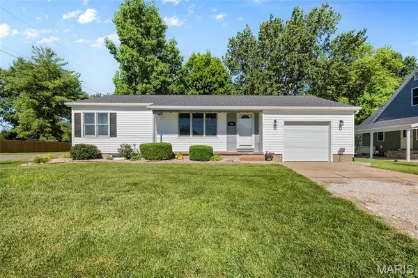 501 Jacob Street, St Jacob, IL 62281