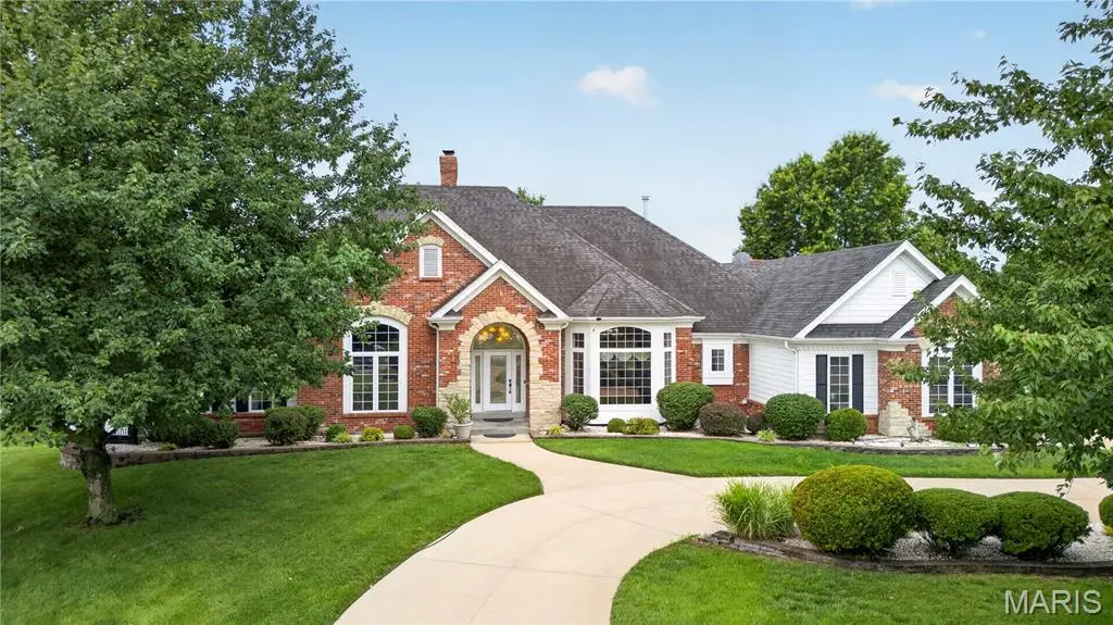 2325 Sterling Pointe Drive, Chesterfield, MO 63005 - #1