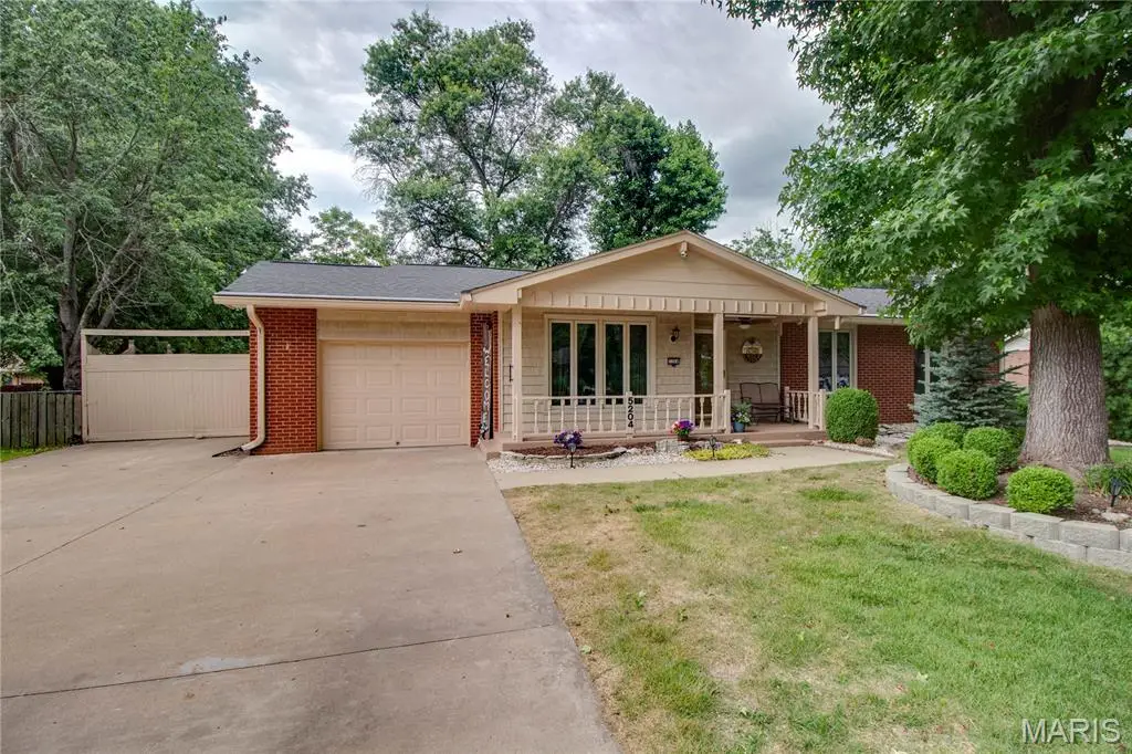 5204 River Aire Drive, Godfrey, IL 62035 - #1