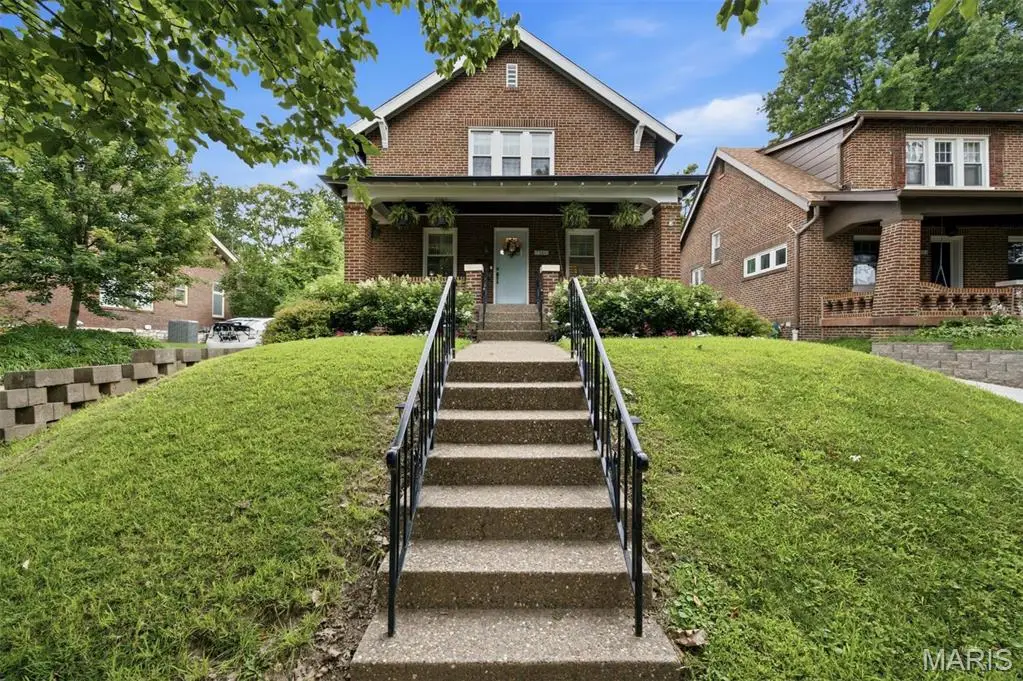 7360 Northmoor Drive, Saint Louis, MO 63105 - #1