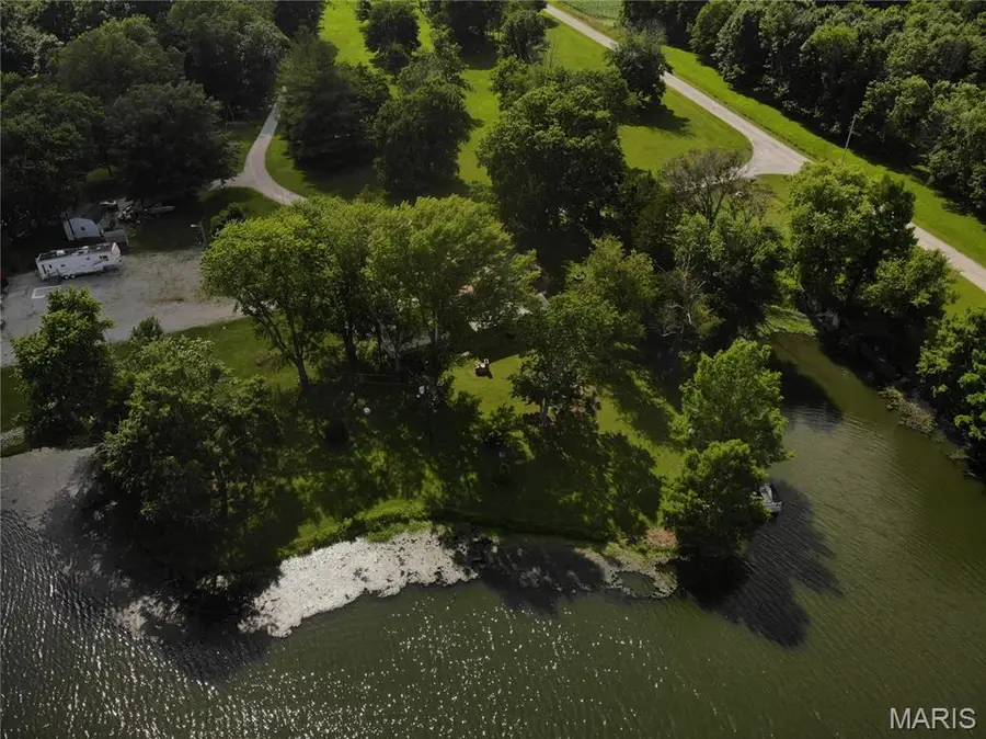 8360 Club Lane, Alma, IL 62807 - #2