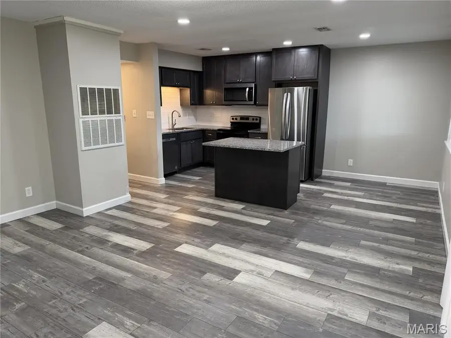 1913 Gascony Parc Drive #1913, Lake Saint Louis, MO 63367 - #2