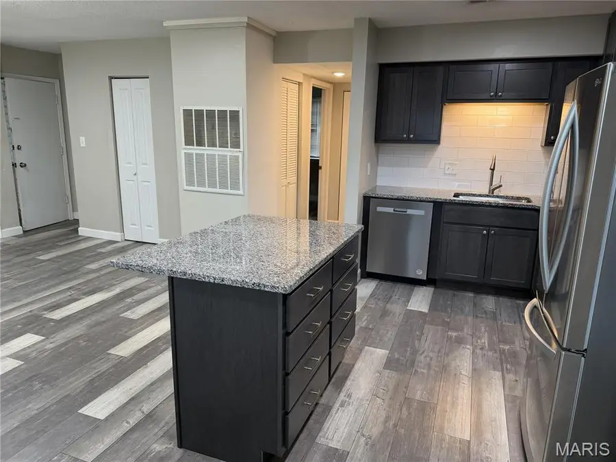 1913 Gascony Parc Drive #1913, Lake Saint Louis, MO 63367 - #3