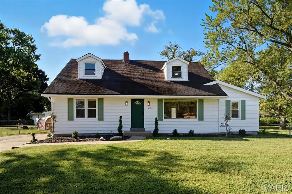 912 Burgos Street, Saint Louis, MO 63138 - #1