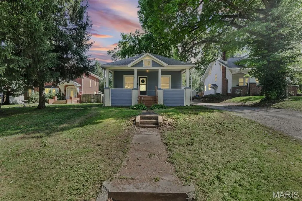 3019 Brown Street, Alton, IL 62002 - #1