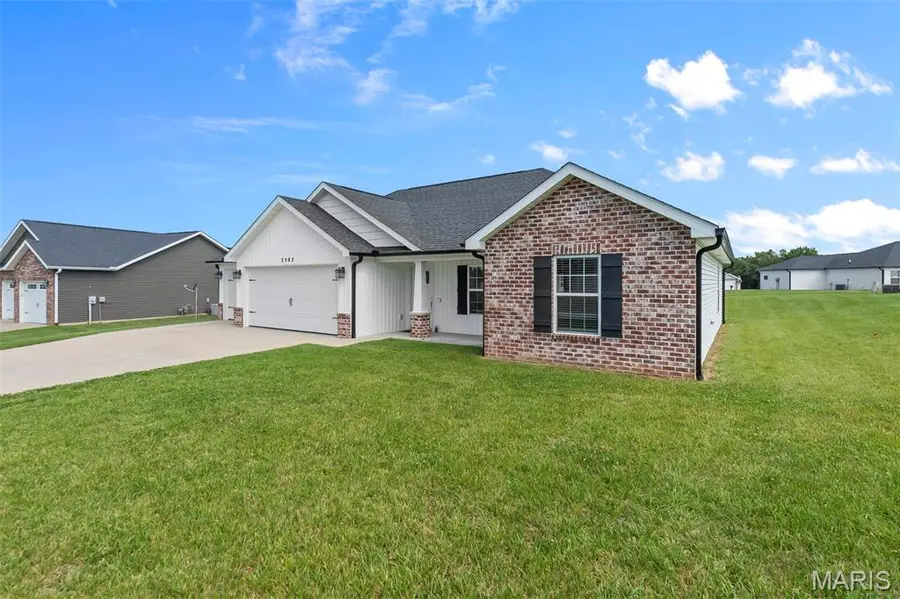 2502 Oak Street, Jackson, MO 63755 - #2