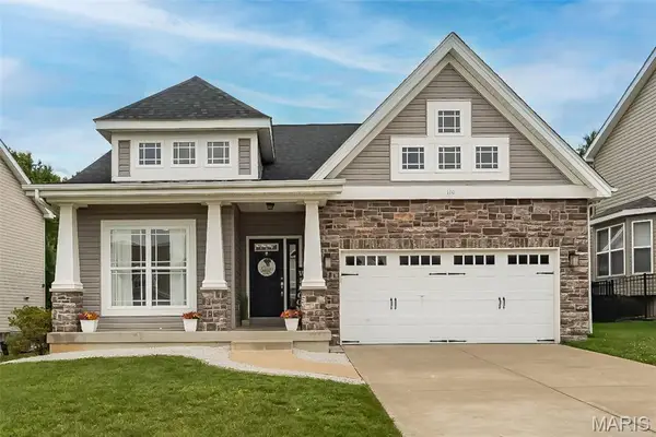 110 Sunset Villa Court, O'Fallon, MO 63366