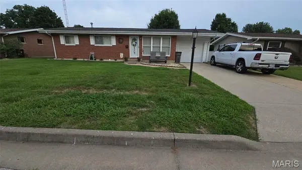 8 Marian Street, Ste Genevieve, MO 63670
