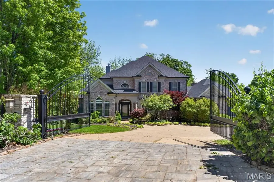 17 West Drive, Chesterfield, MO 63017 - #3