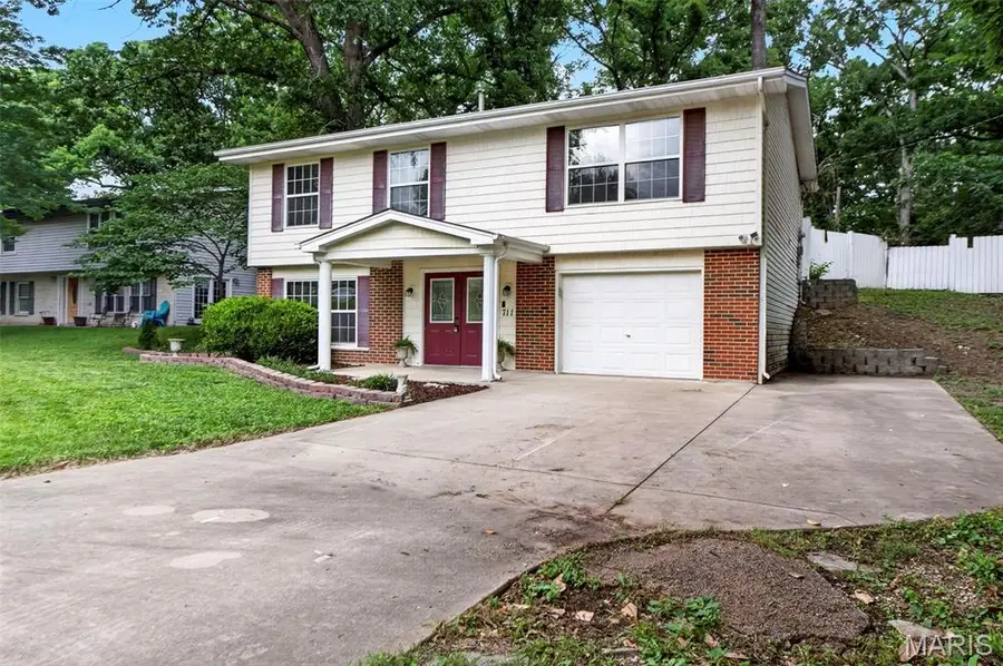 711 Montbrook Drive, Ofallon, MO 63366 - #3
