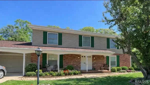 166 Southdown Drive, Chesterfield, MO 63017