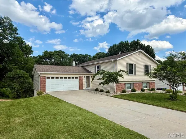 29 Red Mill Court, St Peters, MO 63376