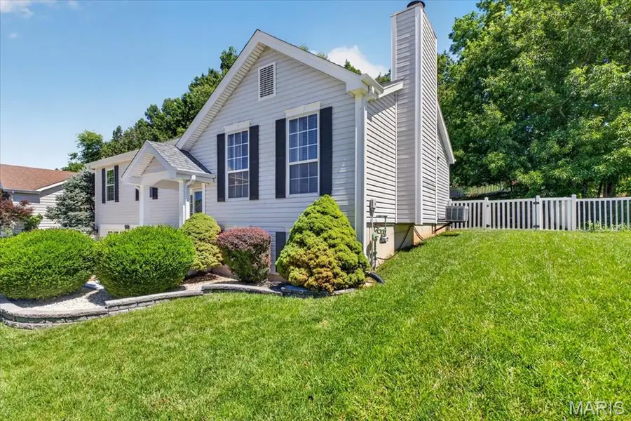 1815 Fox Pointe Drive, Arnold, MO 63010 - #3
