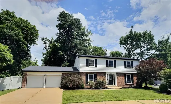 343 Ridge Trail Drive, Chesterfield, MO 63017