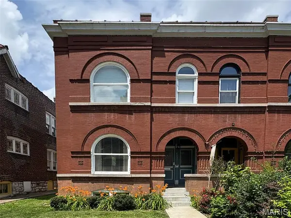 4033 Cleveland Avenue, St Louis, MO 63110