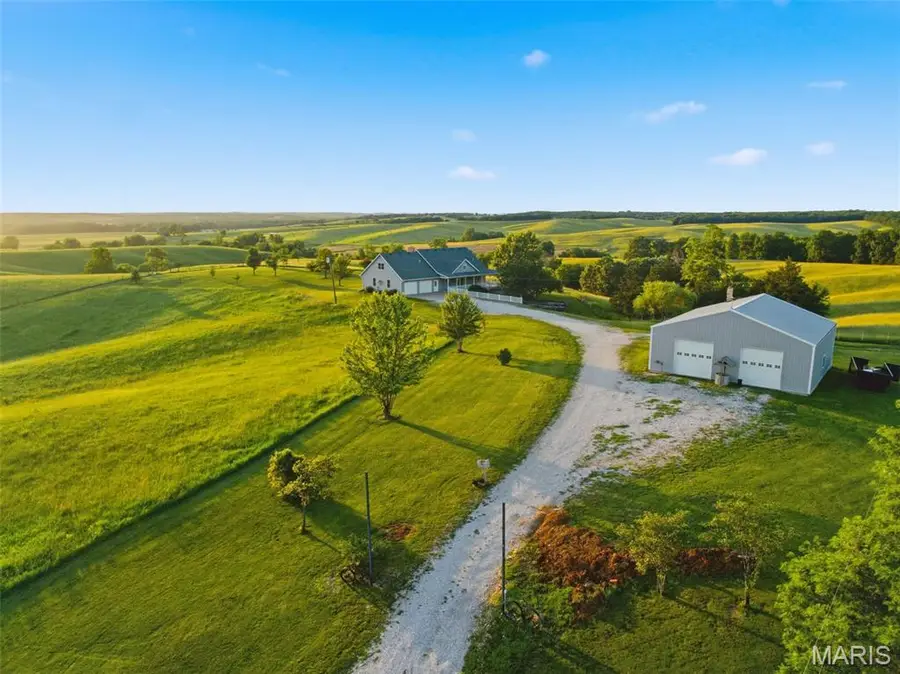 30998 Gifford Trail, La Plata, MO 63549 - #2