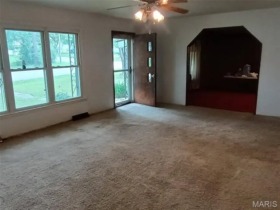 805 Phillips Avenue, Salem, MO 65560 - #3