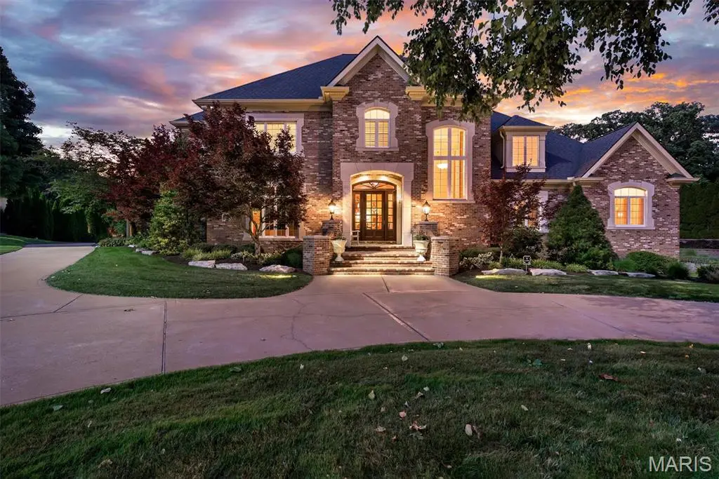 12955 Sunset Bluff Court, Sunset Hills, MO 63127 - #1