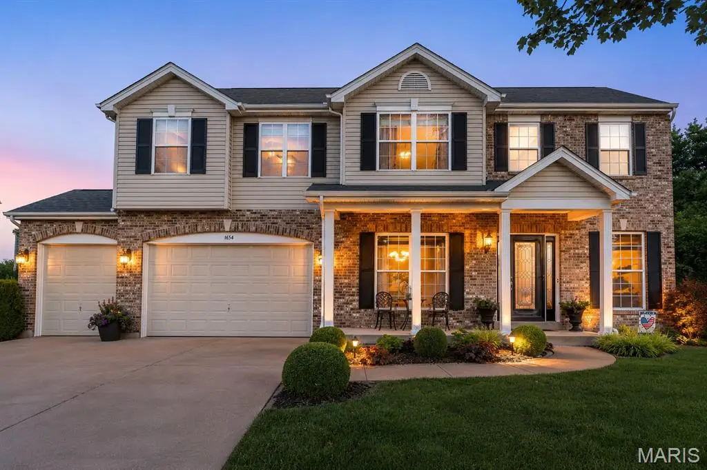 1654 Summit Terrace Court, Fenton, MO 63026 - #1