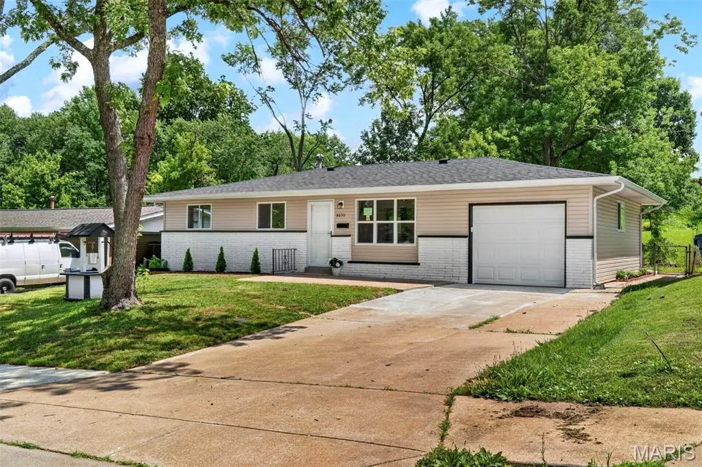 8630 North Avenue, Saint John, MO 63114 - #1