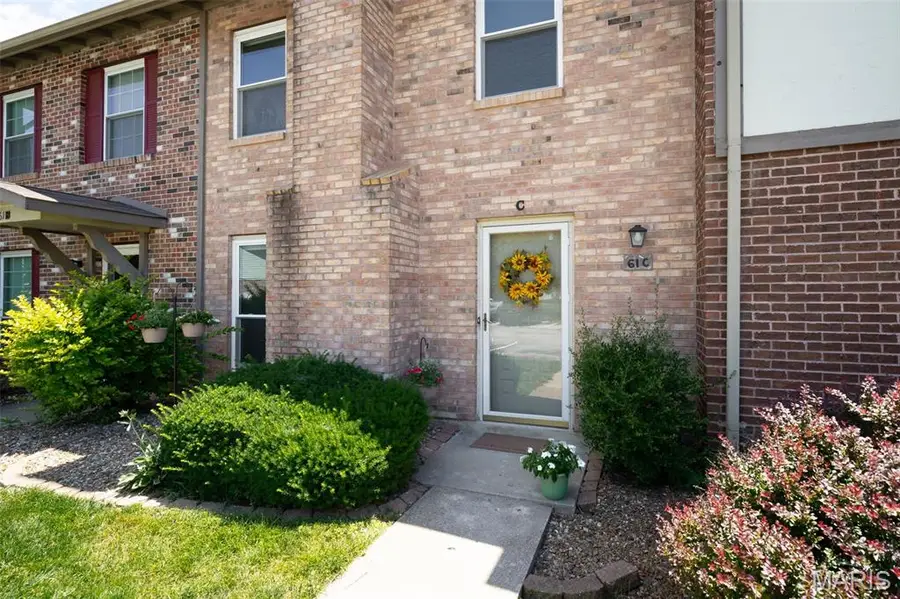61 Park Charles Boulevard #C, Saint Peters, MO 63376 - #2