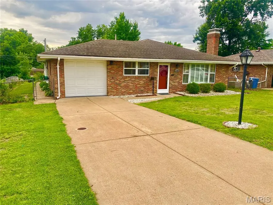 9108 Brownridge Drive, Overland, MO 63114 - #2