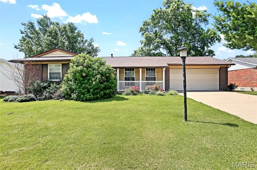 11826 Park Court, Maryland Heights, MO 63043 - #1