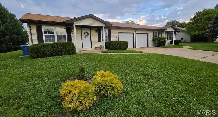 35 A&B Fox Meadow Lane, Glen Carbon, IL 62034 - #3