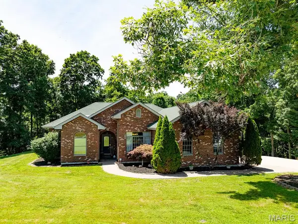 3150 Pleasant Run Drive, Palmyra, MO 63461