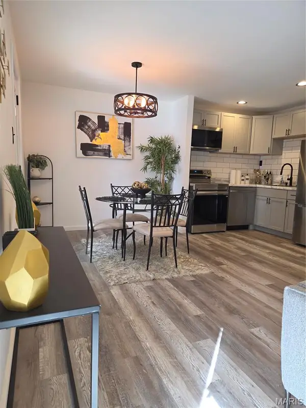 12361 Rossridge Court, St Louis, MO 63146
