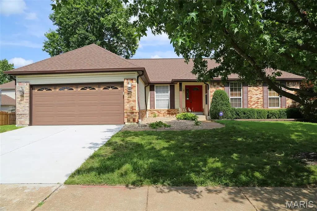 949 Oakmoor Drive, Fenton, MO 63026 - #1