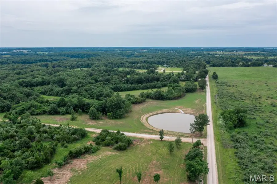 8 Halyon Estates, Perry, MO 63462 - #2