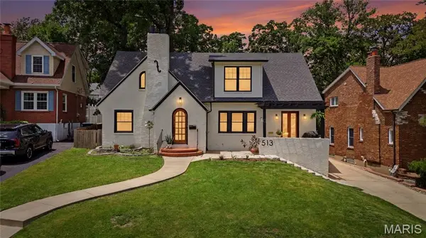 513 Hollywood Place, Webster Groves, MO 63119
