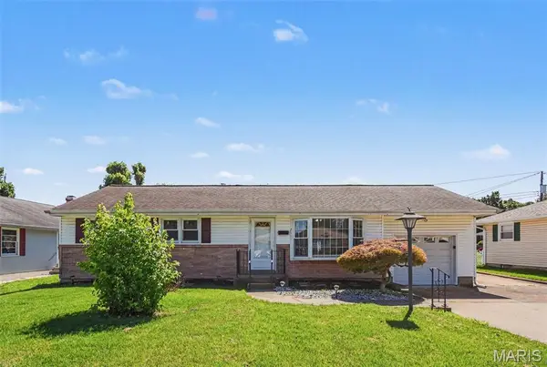 250 Monterey Drive, Florissant, MO 63031