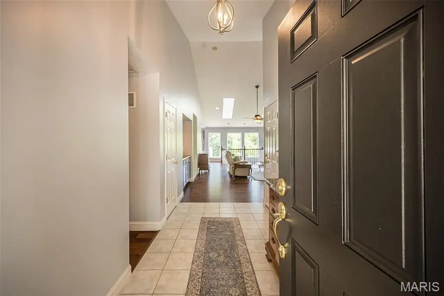 3016 Kingsridge Manor Drive, Saint Louis, MO 63129 - #2